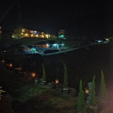 Bromo Otix Guest House 외부 사진