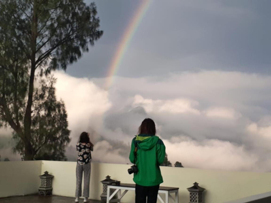 Bromo Otix Guest House 외부 사진
